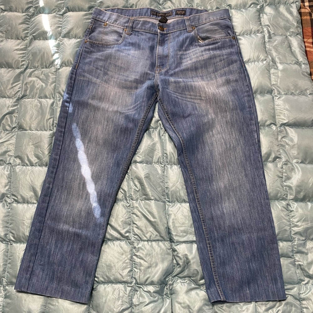 EUC Mens Paper Denim and Cloth Slim Straight Jean Size 38x30. Retail $169